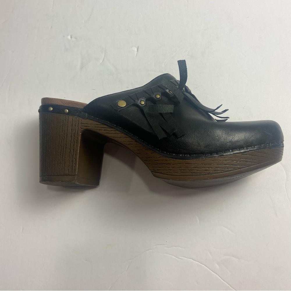 Dansko Deni Blk Fringe Leather Heeled Clogs Sz 38(7.5) pre-owned